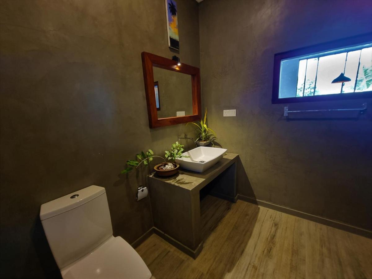 My Home Villa Hikkaduwa Bagian luar foto